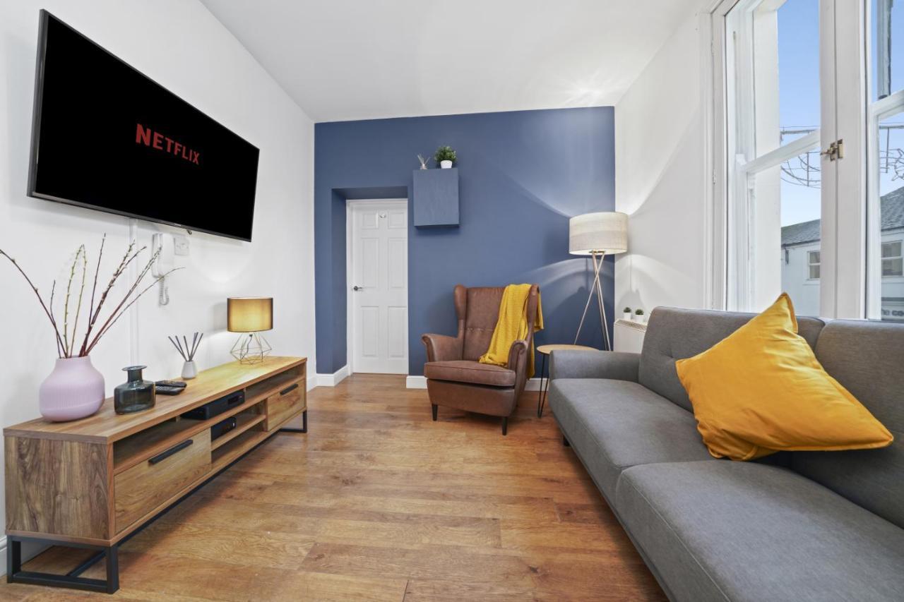 Central Gem Of Leamington Spa - Sleeps 5 Apartment Luaran gambar